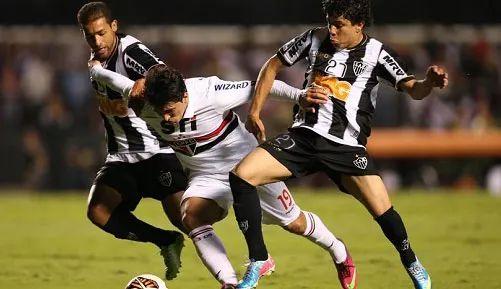 次上演精彩 次上演精彩