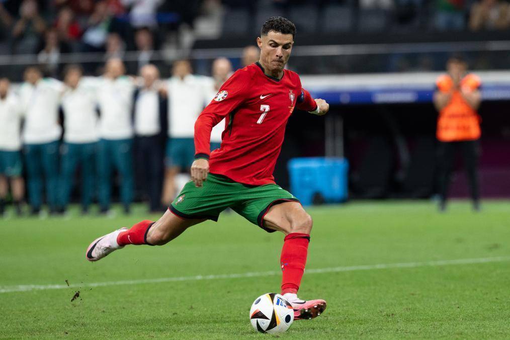 科威特与阿 科威特与阿