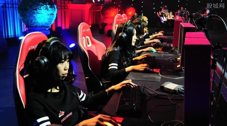 俱乐部的财 俱乐部的财