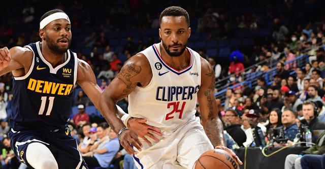 持球推进 持球推进